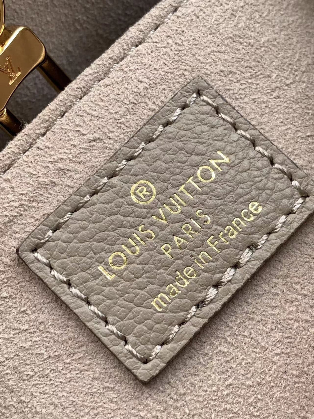 Louis Vuitton M47054 OnTheGo BB