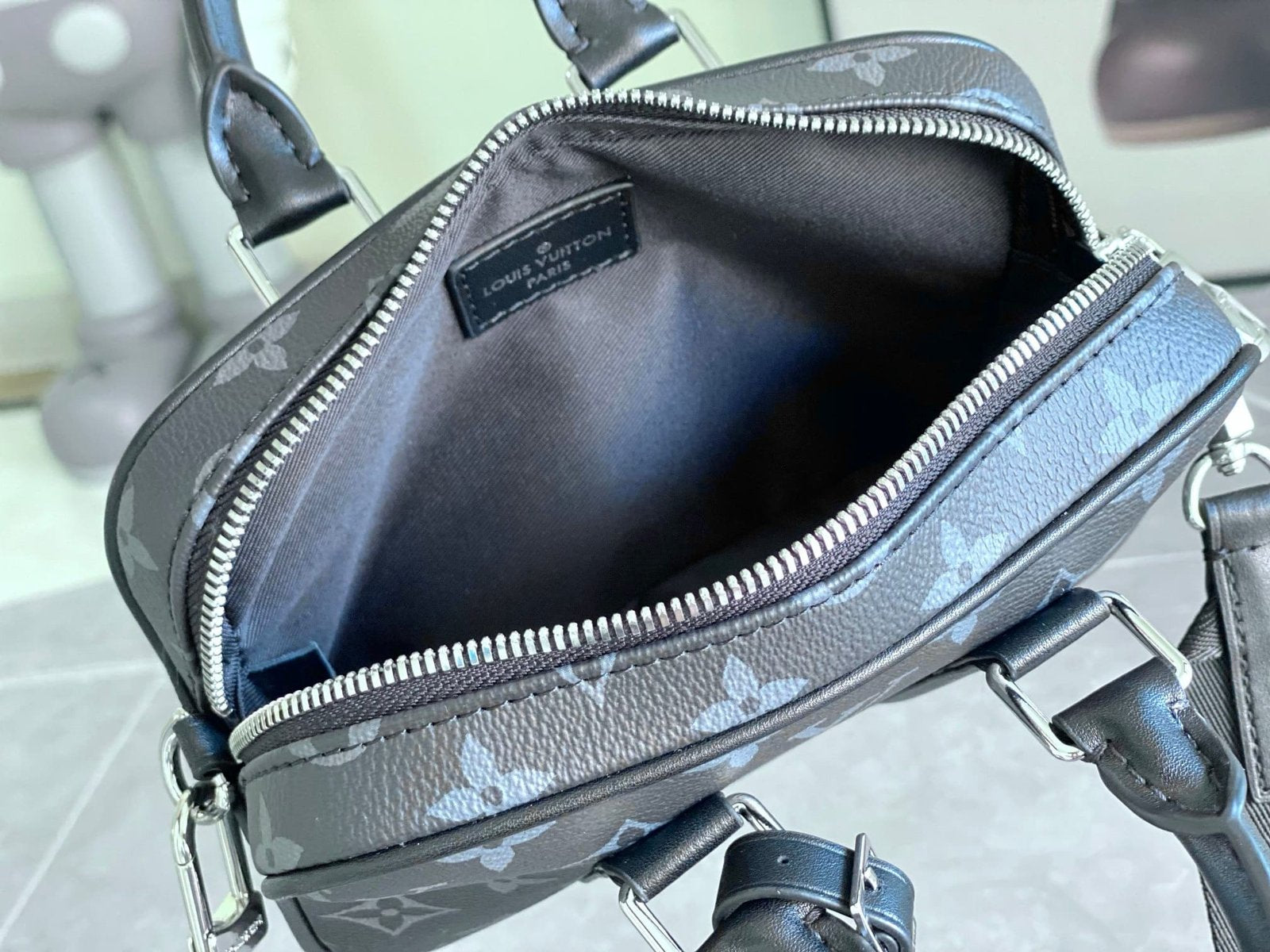 Louis Vuitton M82770 Nano Porte Documents Voyage