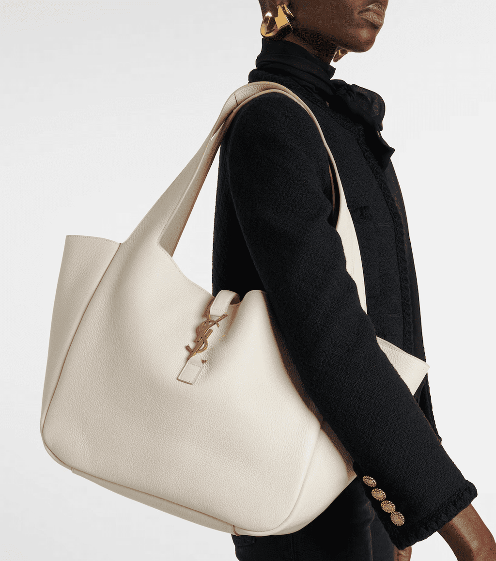 Saint Laurent LE 5 À 7 BEA in grained leather