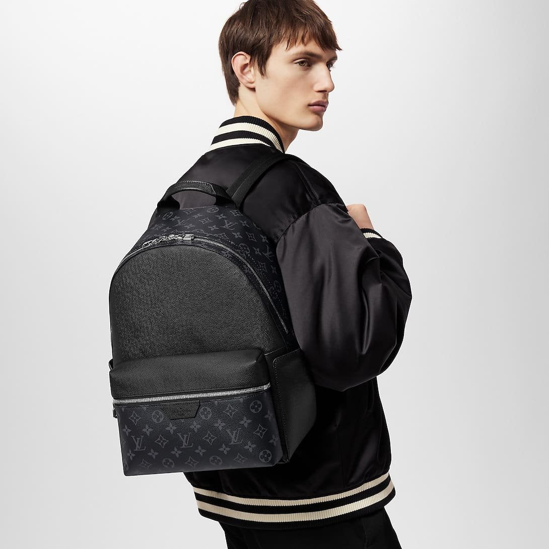 Louis Vuitton M31033 Discovery Backpack