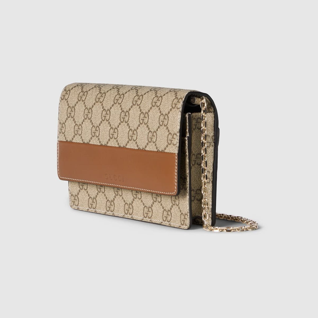 GUCCI Emblem wallet on chain