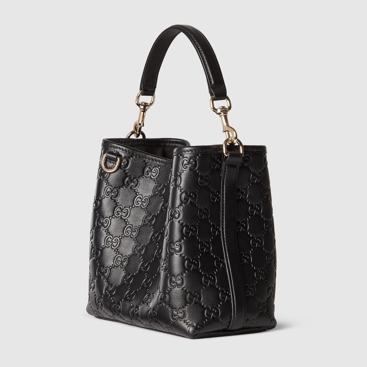 Gucci Emblem small bucket bag