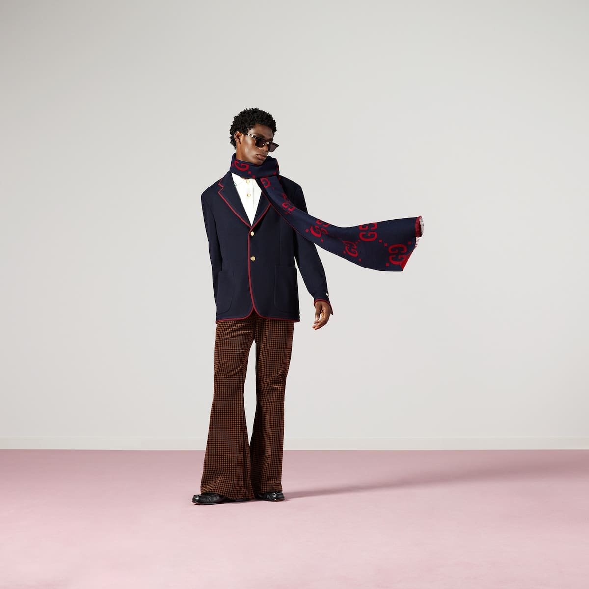 Gucci jacquard wool silk scarf
