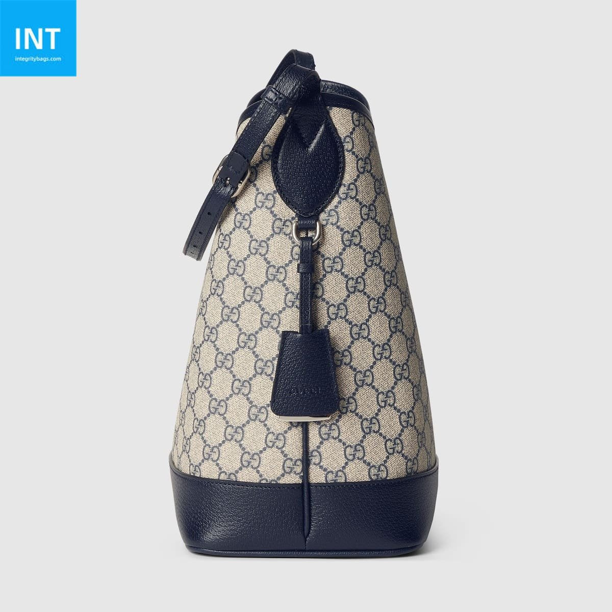 GUCCI Ophidia GG medium shoulder bag