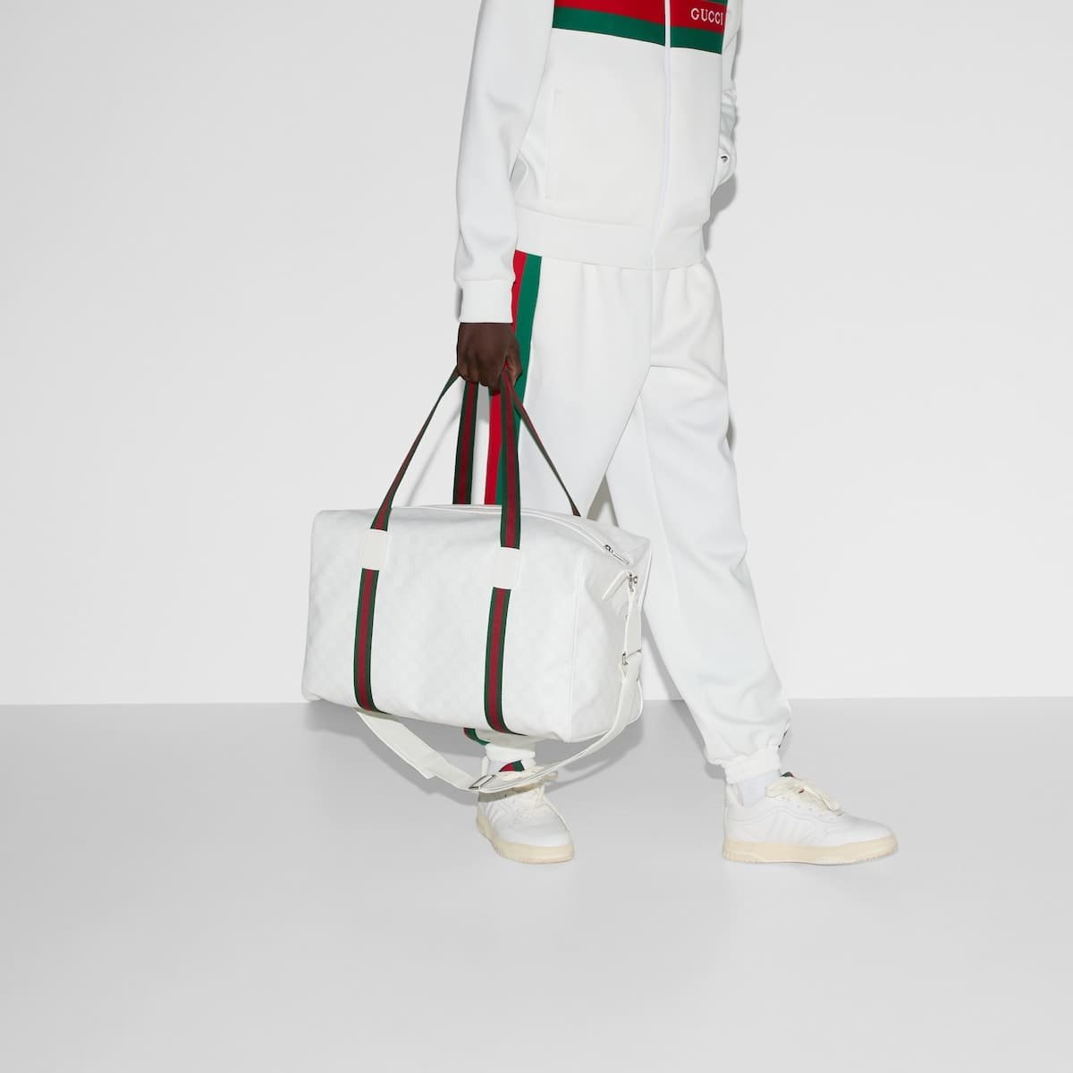 Gucci Medium duffle bag with Web