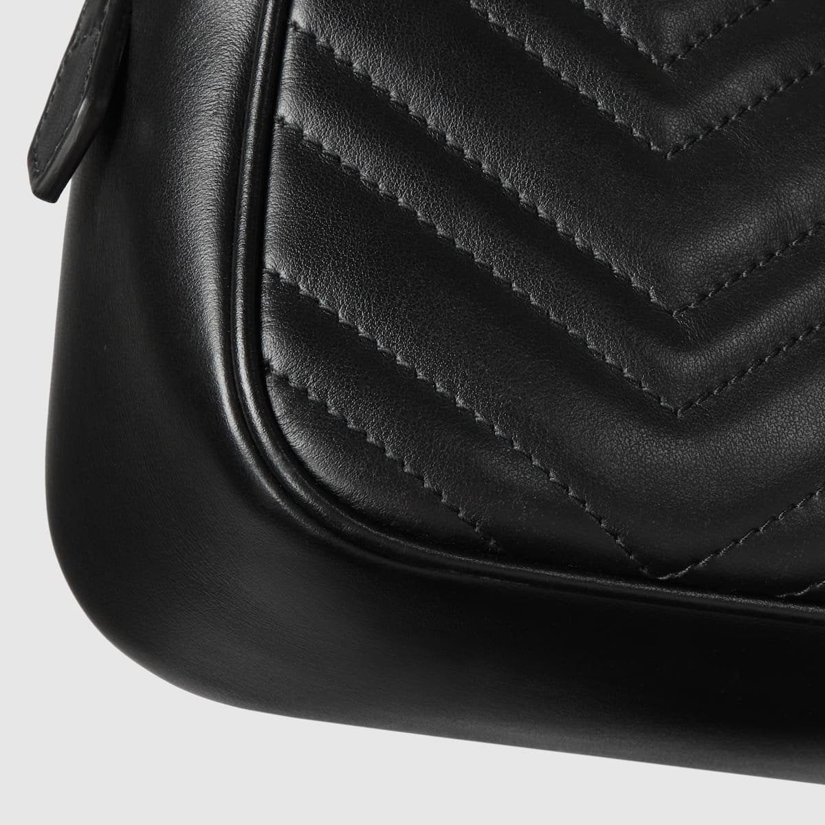 GG Marmont small camera bag