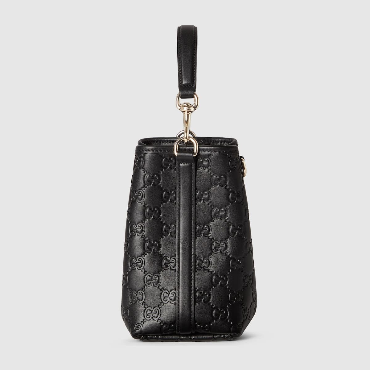 Gucci Emblem small bucket bag