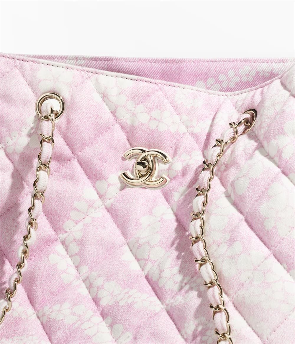Chanel Shopping Bag