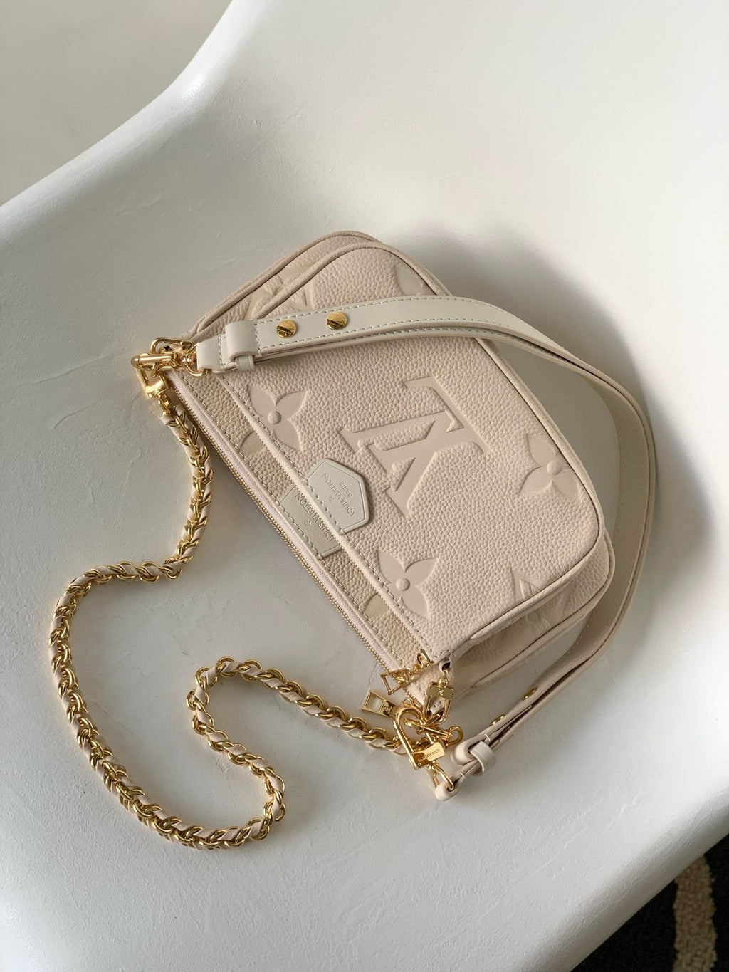 Louis Vuitton M46568 Multi Pochette Accessoires