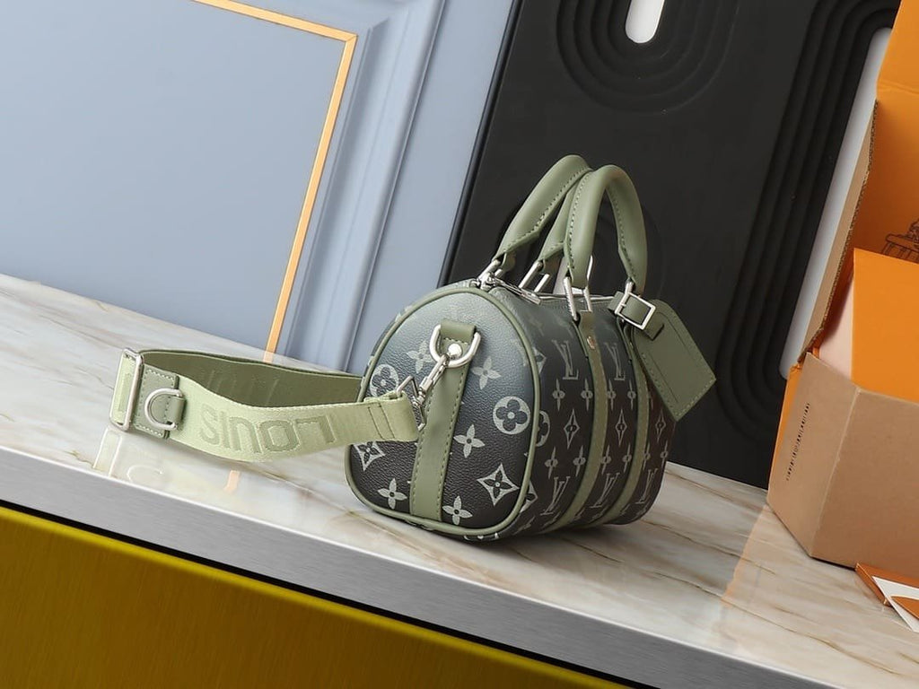 Louis Vuitton M11591 KEEPALL BANDOULIÈRE 25 handbag