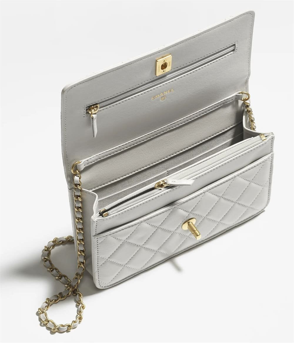 Chanel Wallet on Chain