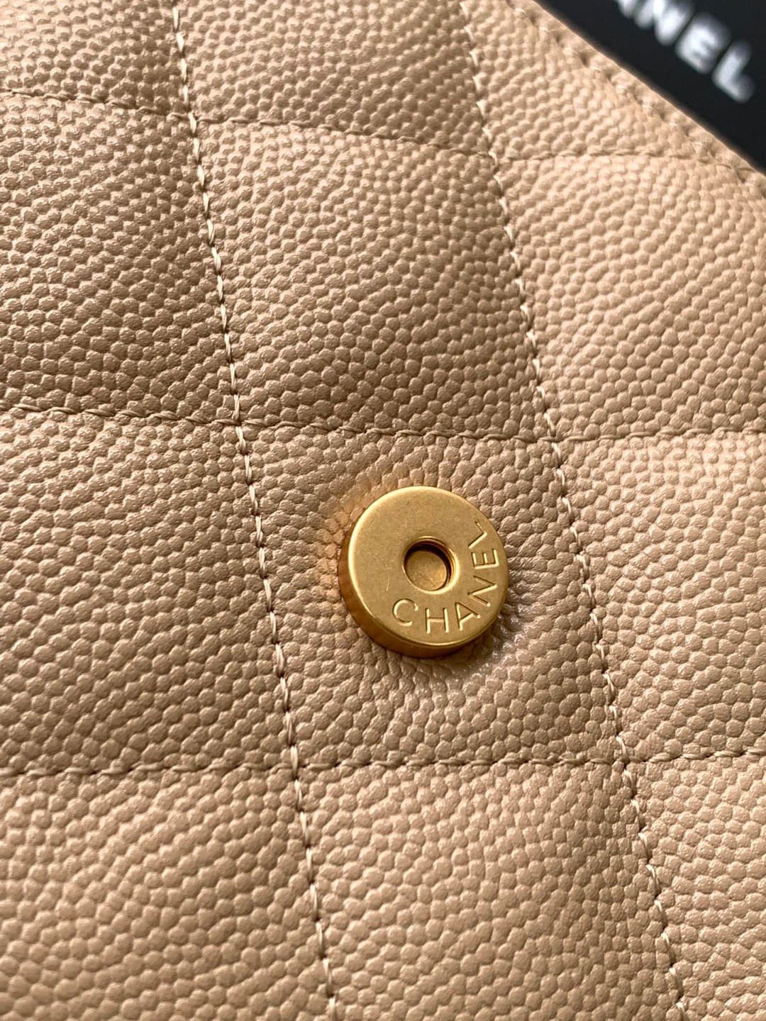 CHANEL 25 Small Handbag