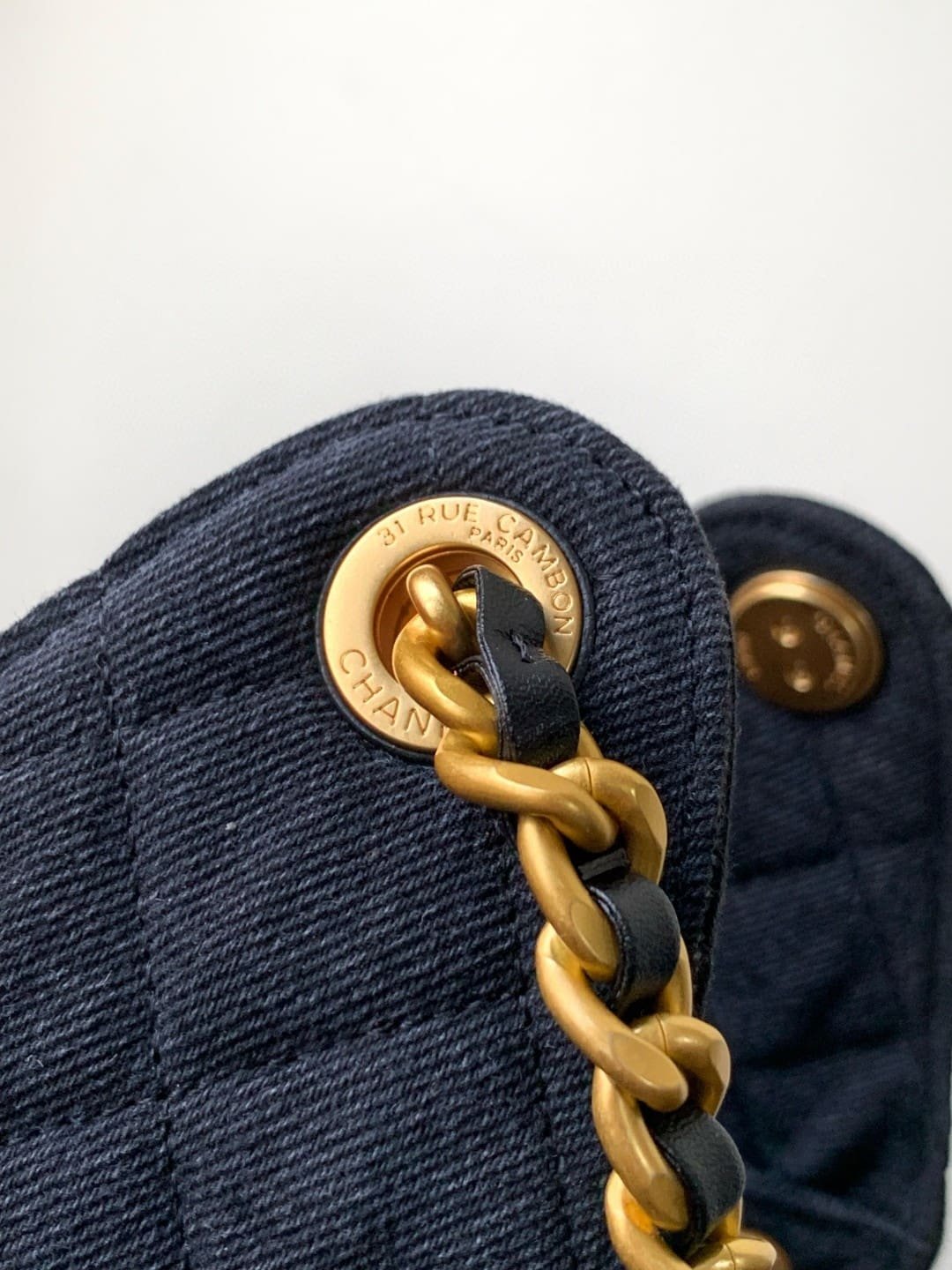 CHANEL 25 Small Handbag