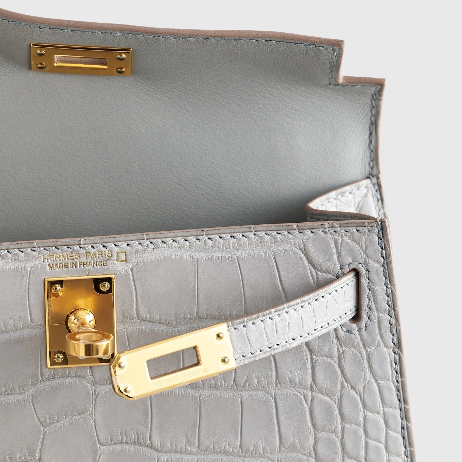 Hermès Kelly Mini Alligator Gris Perle Matte Gold Hardware