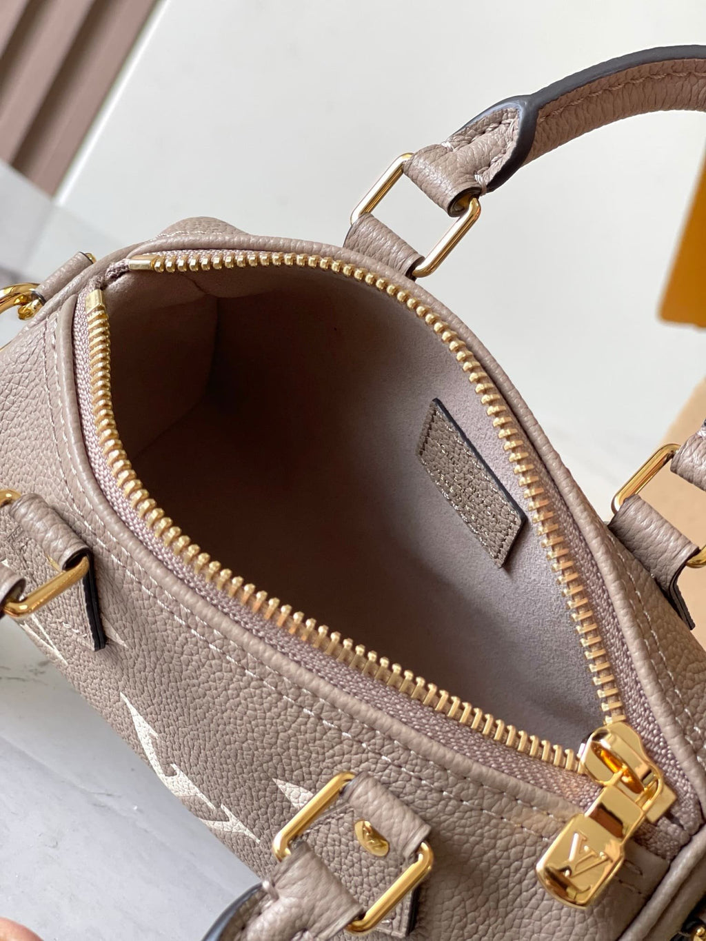 Louis Vuitton M82890 Nano Speedy