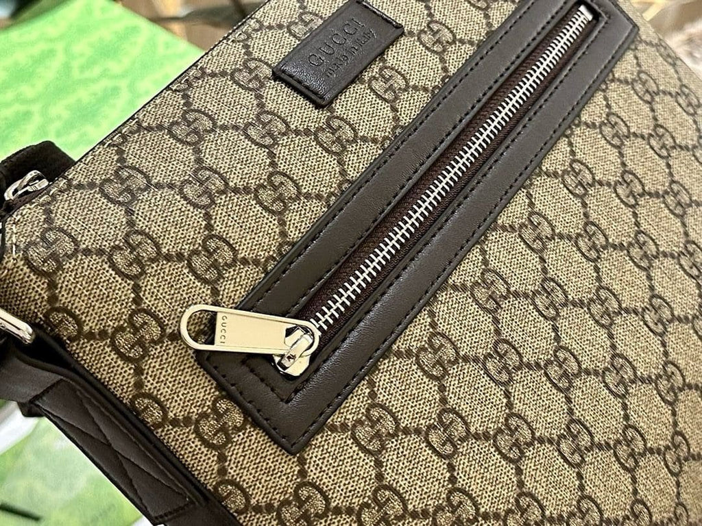 Gucci men’s shoulder crossbody bag