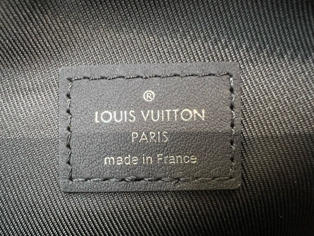 Louis Vuitton N45303 Avenue Slingbag NM