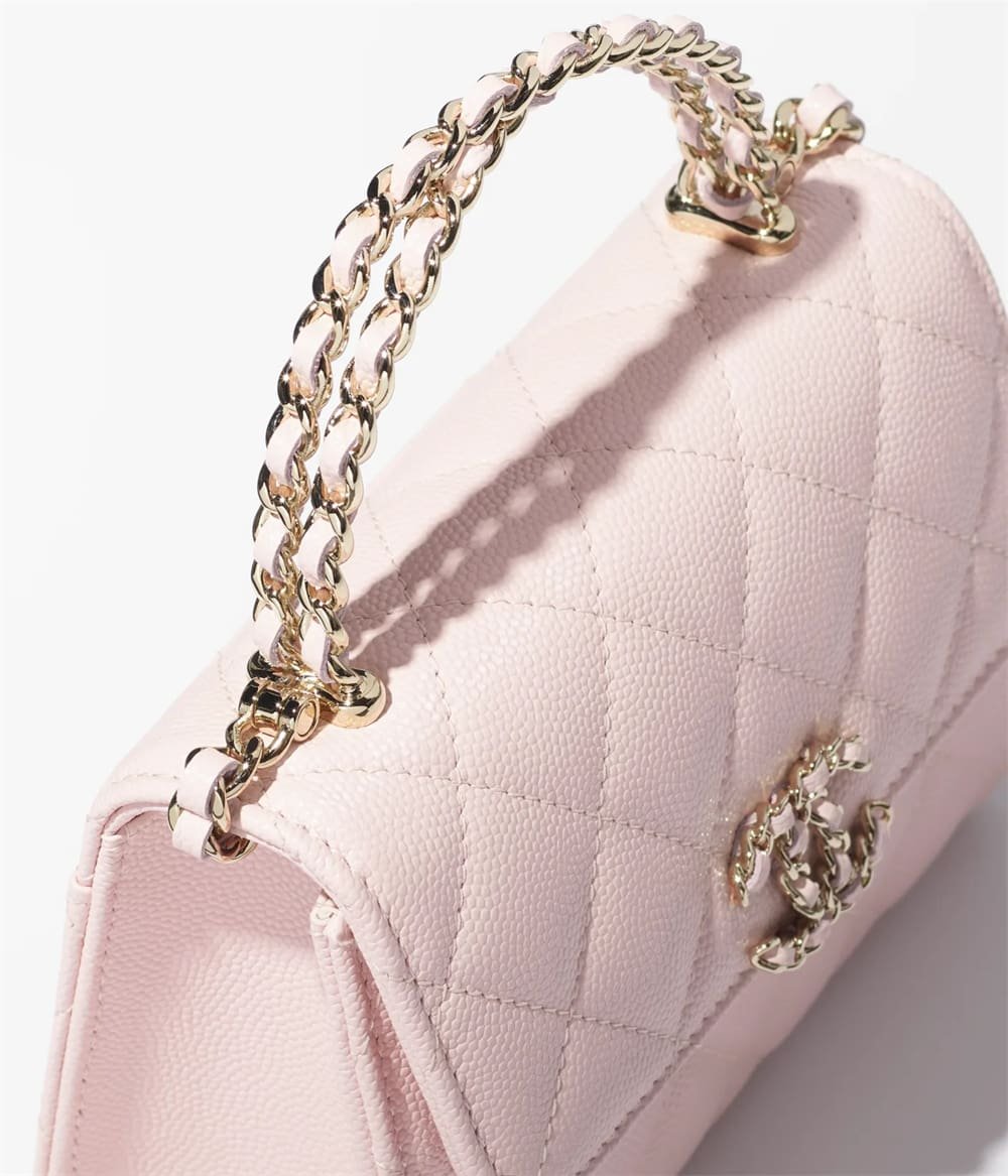 Chanel Clutch with chain