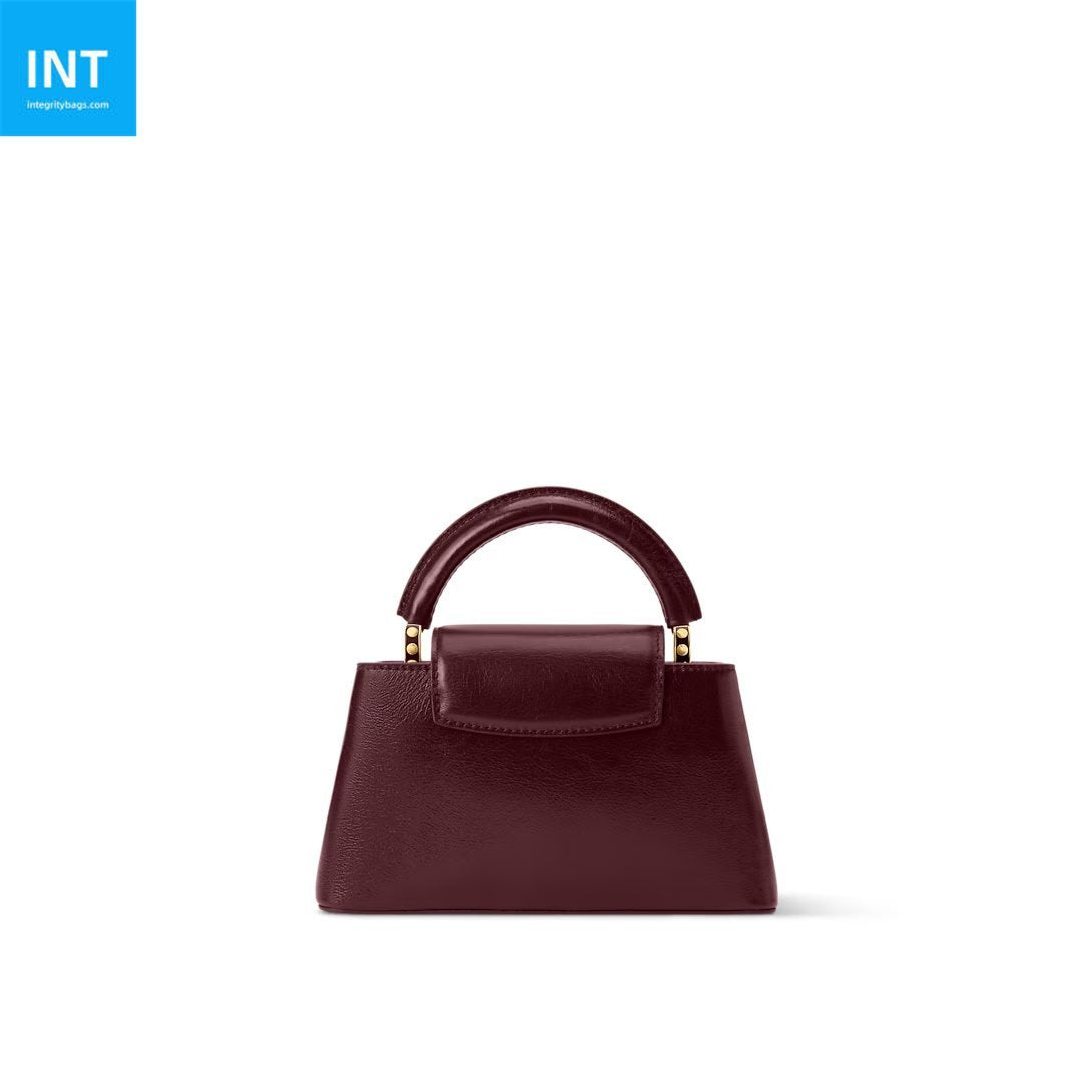 Louis Vuitton M25473 Capucines East-West Mini