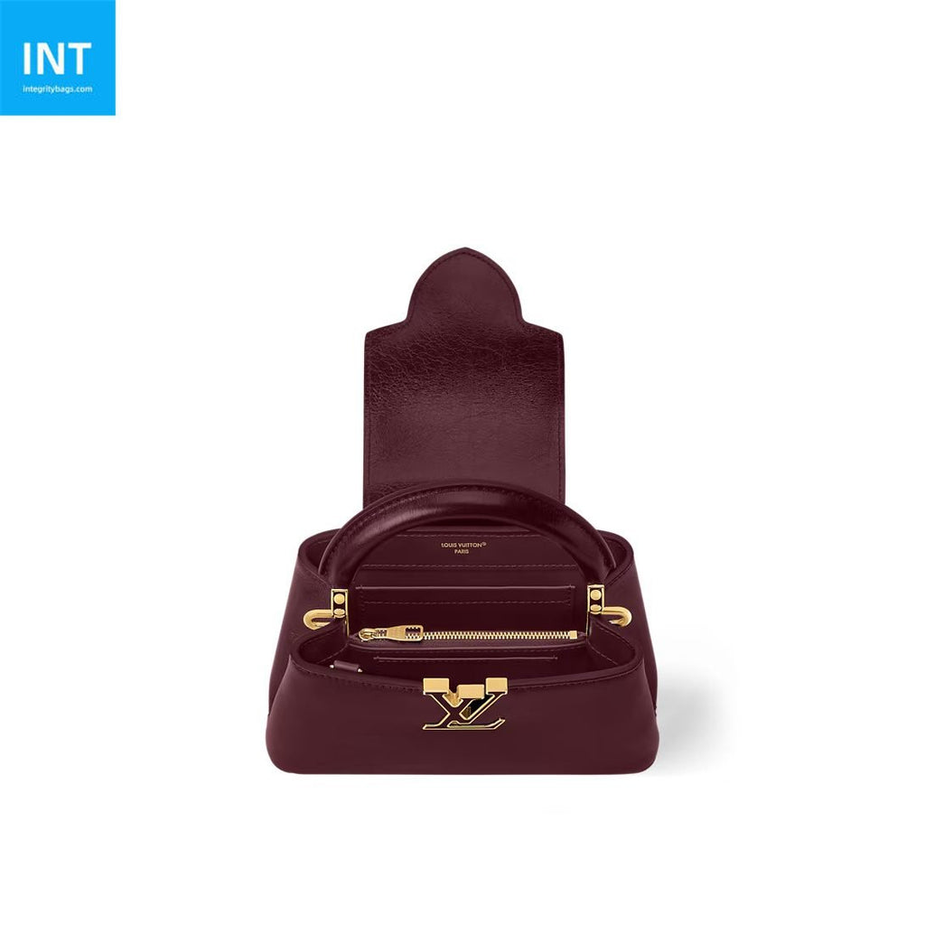 Louis Vuitton M25473 Capucines East-West Mini