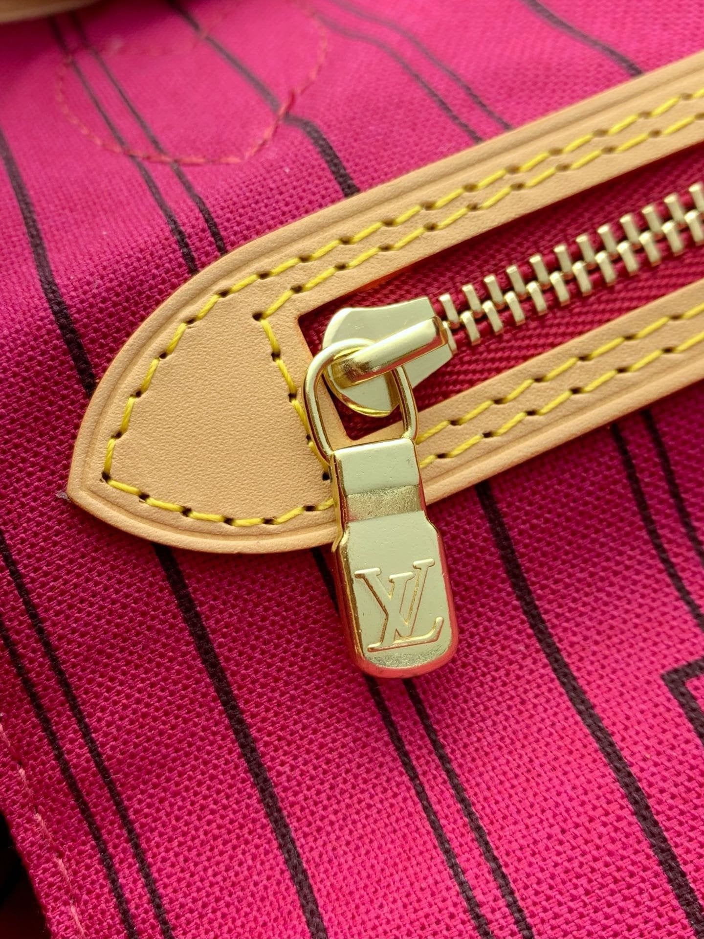 Louis Vuitton M41245 Neverfull PM