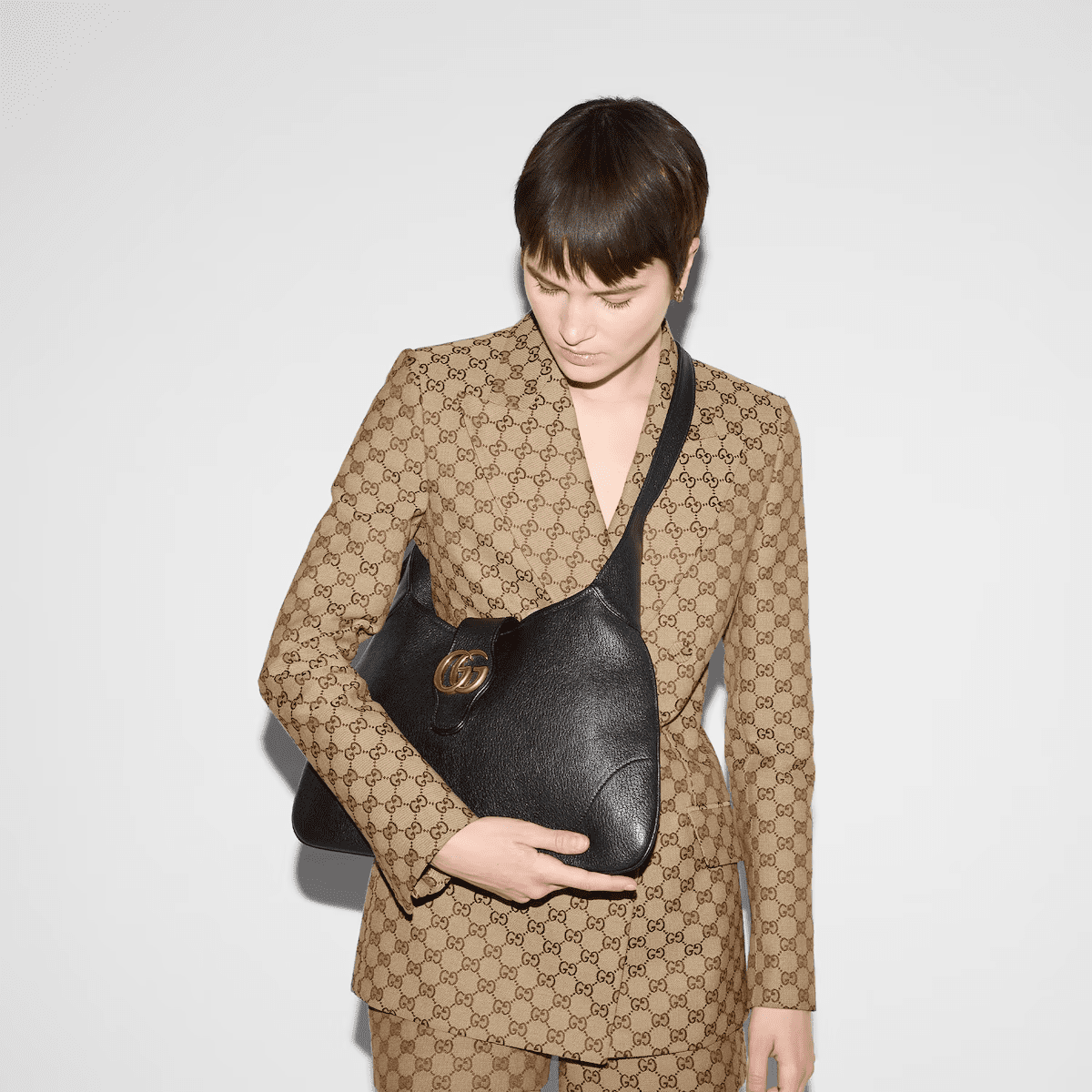 Gucci Aphrodite medium shoulder bag