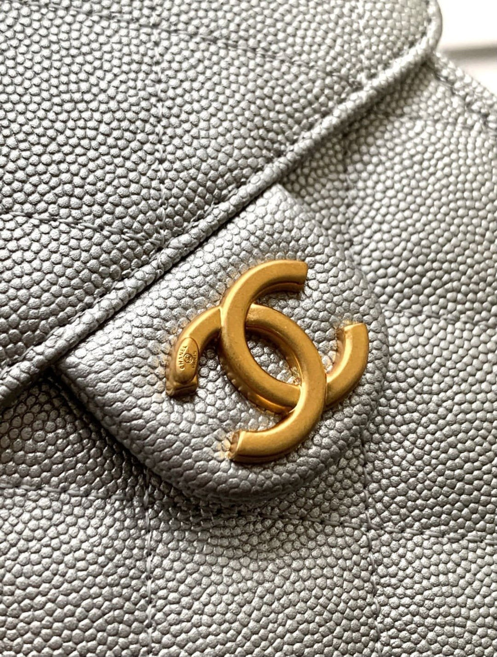 CHANEL 25 Small Handbag