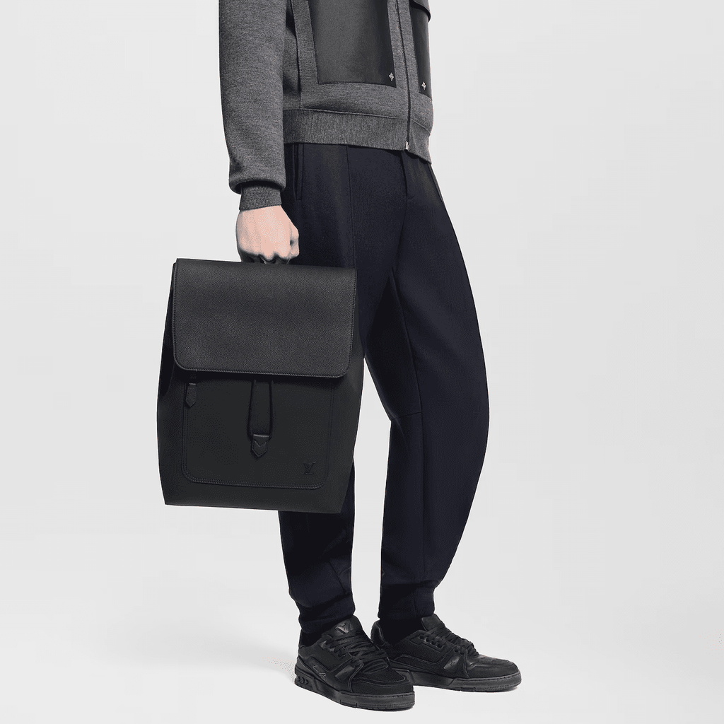 Louis Vuitton M15262 Fastline Backpack