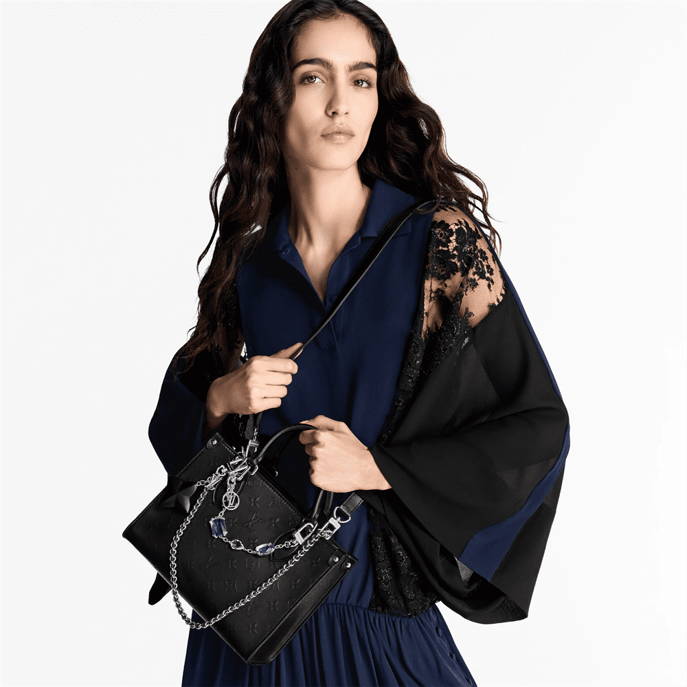 Louis Vuitton M14576 OnTheGo PM
