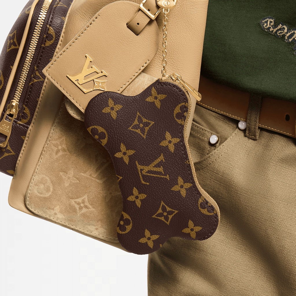 Louis Vuitton M12616 Bone Key Pouch