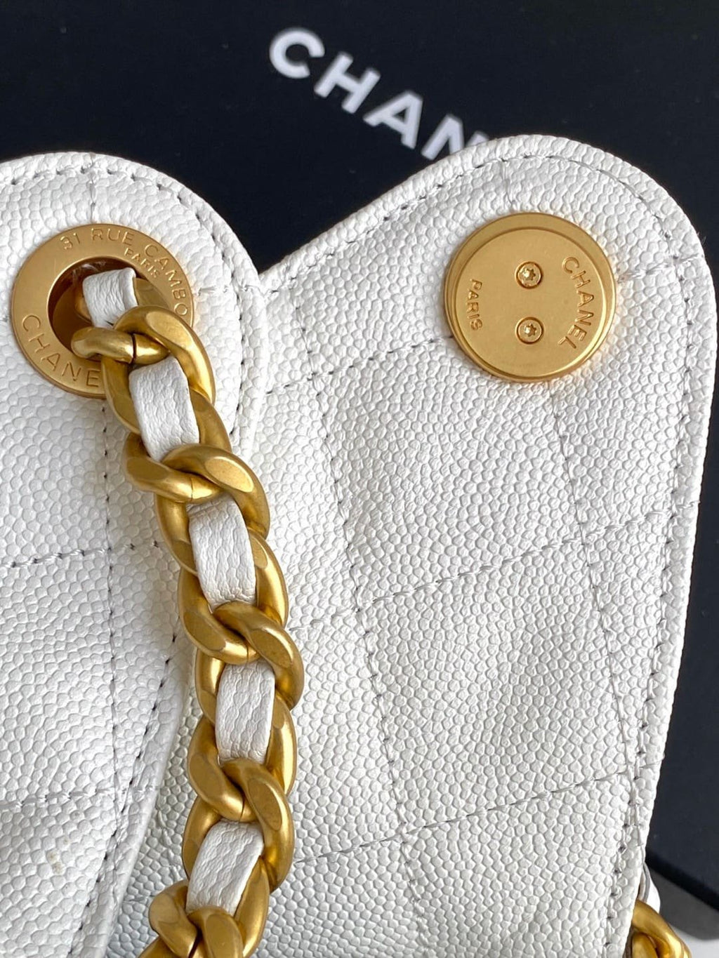CHANEL 25 Small Handbag