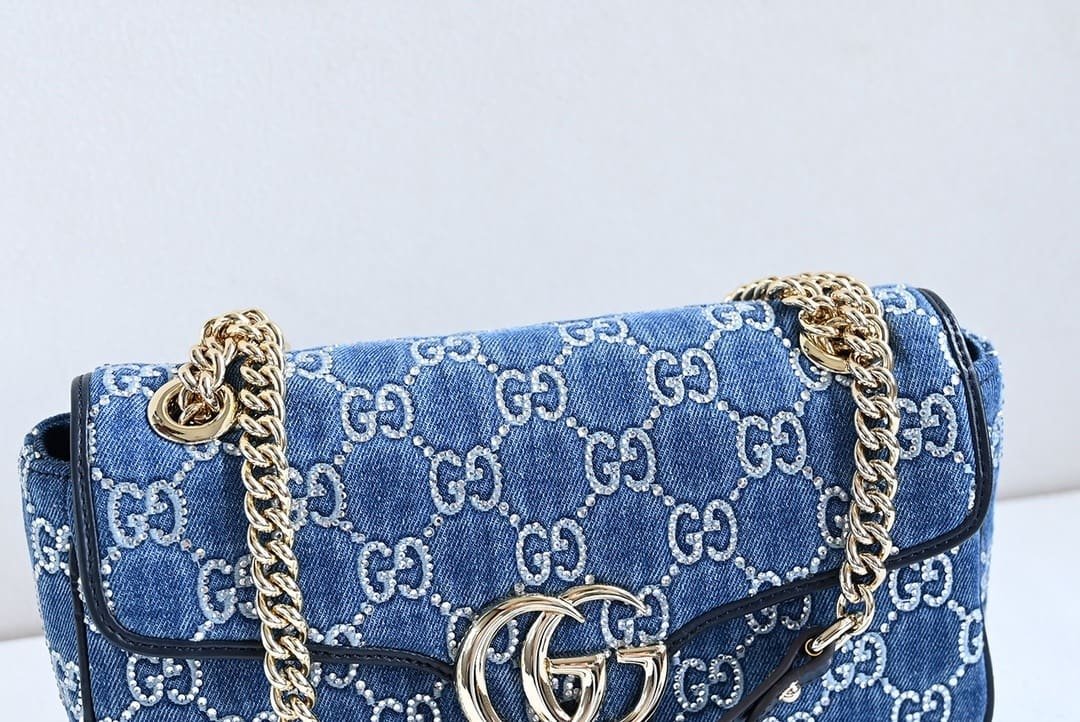 Gucci Marmont small shoulder