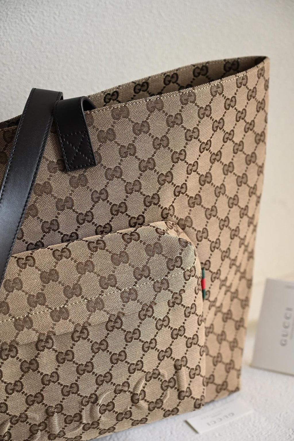 GUCCI LARGE GG TOTE BAG
