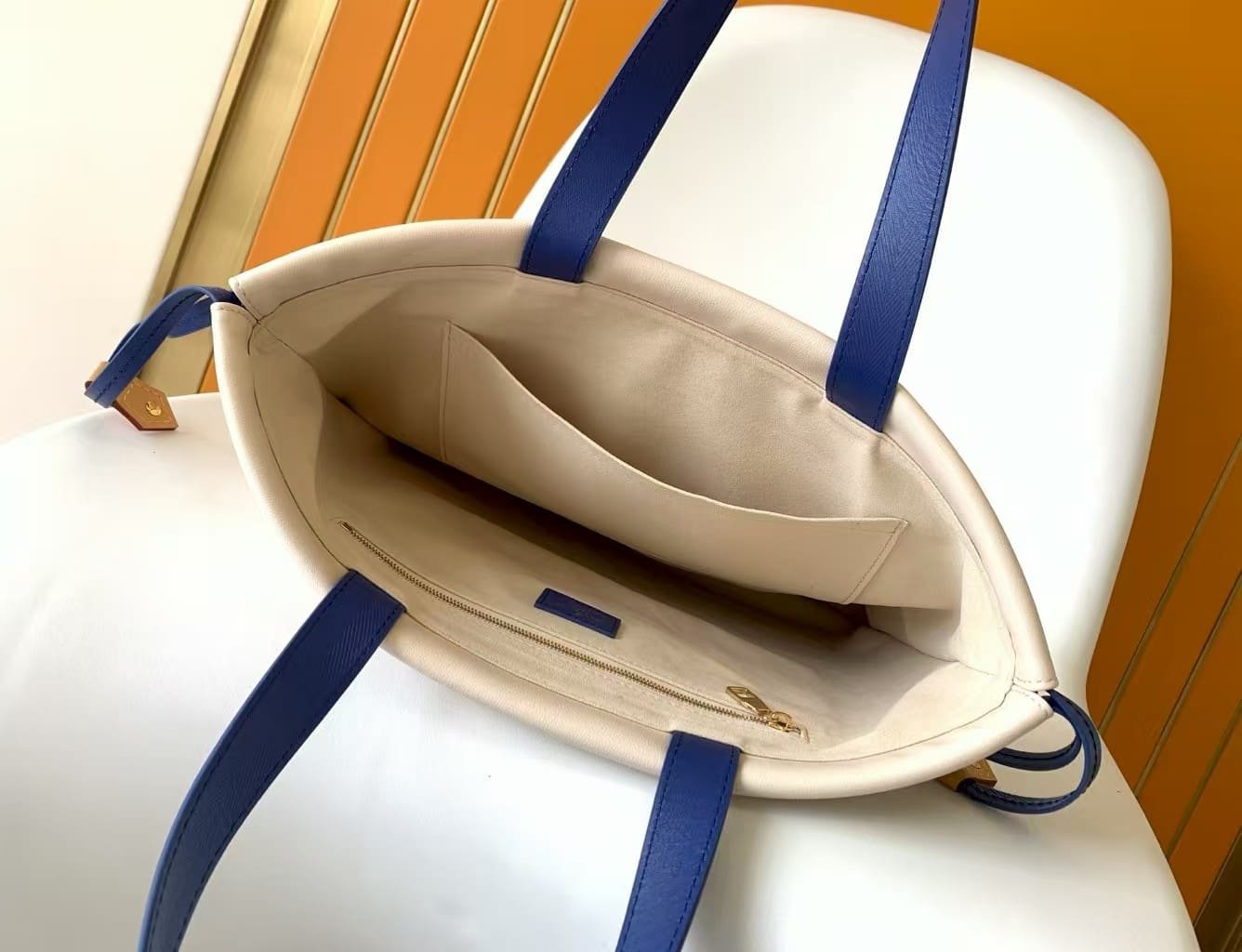 Louis Vuitton M15235 Dust Bag Tote