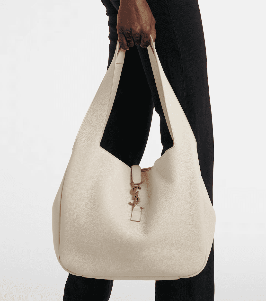 Saint Laurent LE 5 À 7 BEA in grained leather