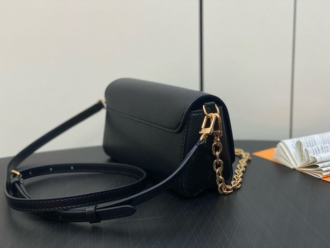Louis Vuitton M83077 Twist West Pochette