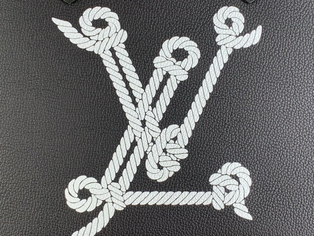 Louis Vuitton M24834 OnTheGo MM