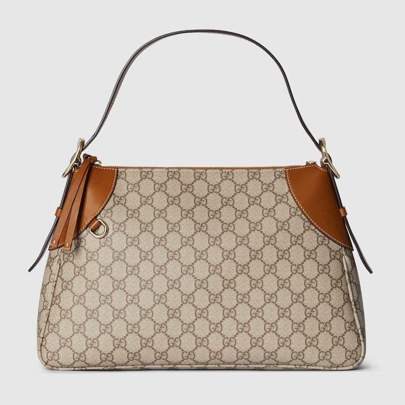 GG Emblem medium shoulder bag