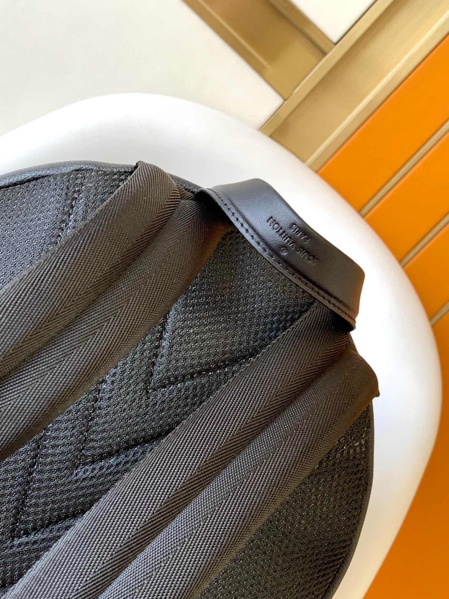 Louis Vuitton M57079 TAKEOFF Backpack