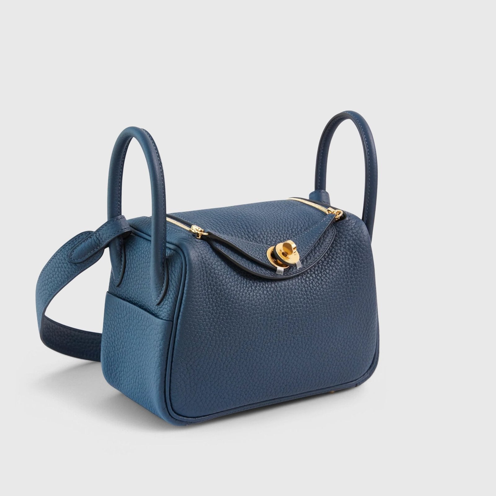 Hermès Lindy 20 Clemence Blue de Prusse Gold Hardware
