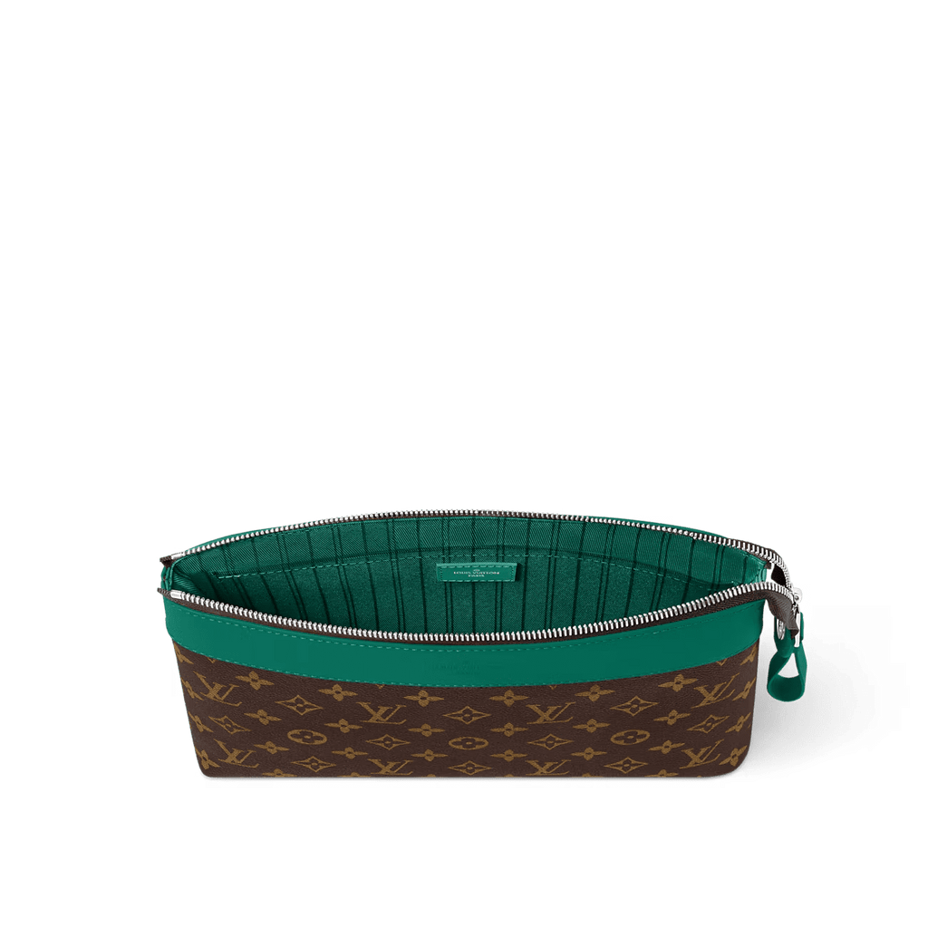 Louis Vuitton M13199 Pochette Voyage Souple