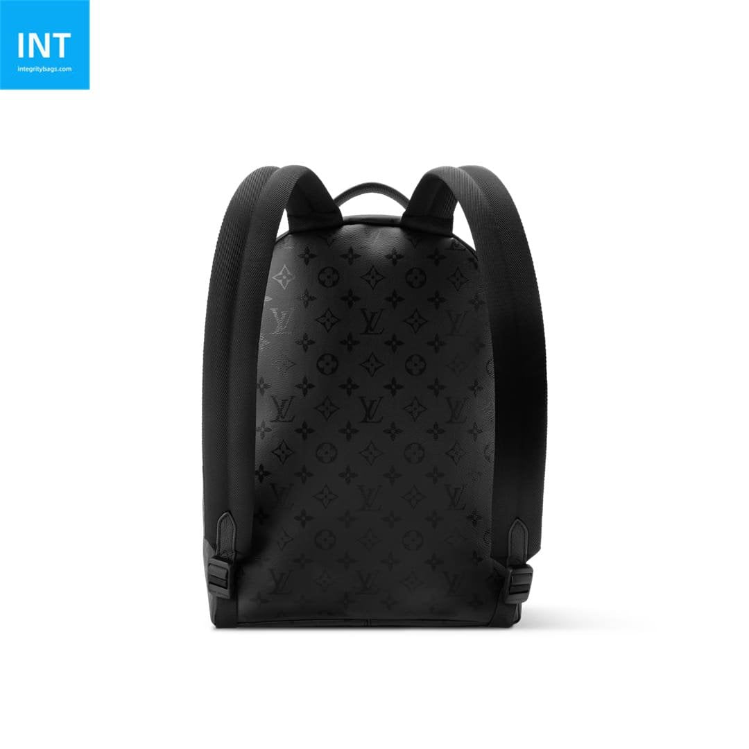 Louis Vuitton M26765 Discovery Cargo Backpack