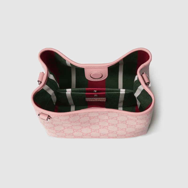 GUCCI EMBLEM SMALL BUCKET BAG