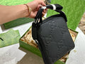 Gucci men’s shoulder crossbody bag