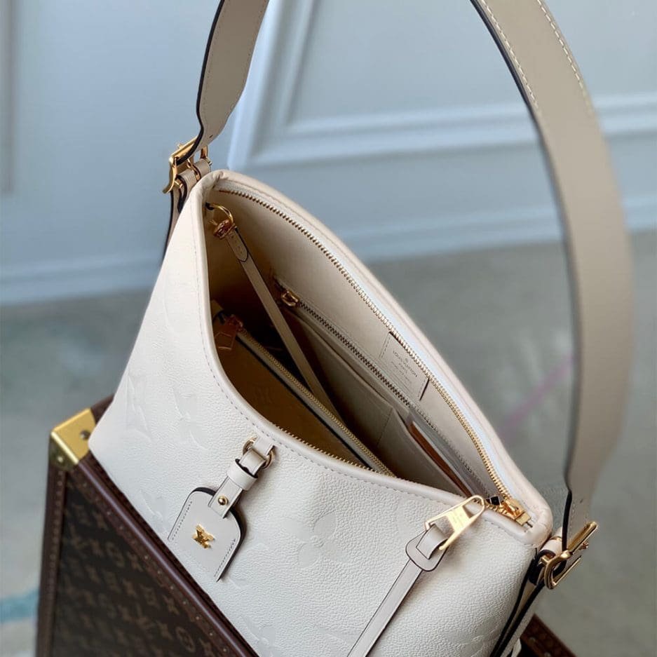 Louis VuittonM46293 CarryAll PM