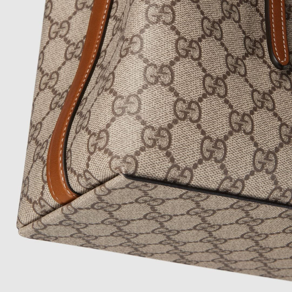 Gucci Emblem medium tote bag