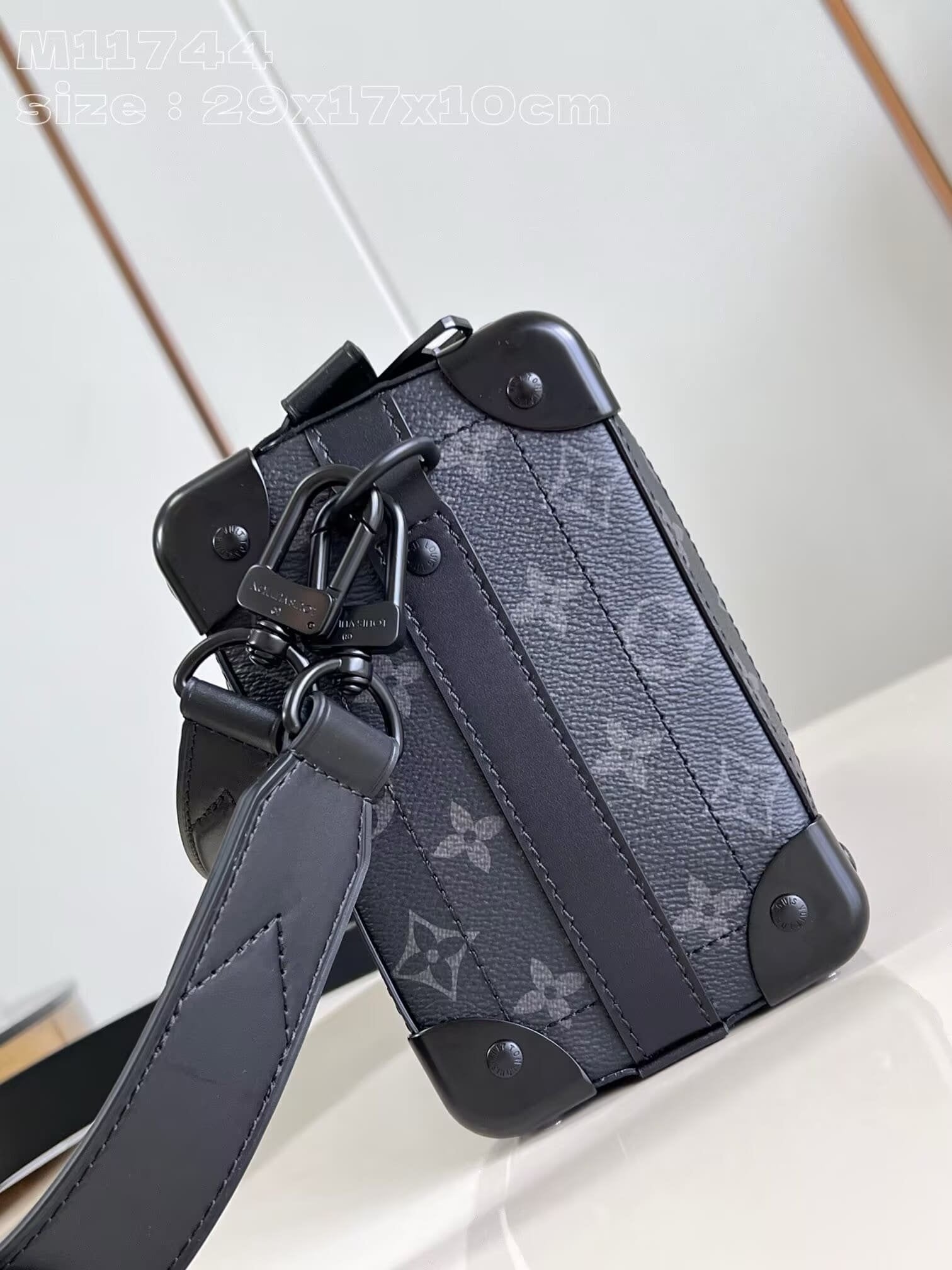 Louis Vuitton M11744 Soul Trunk East West