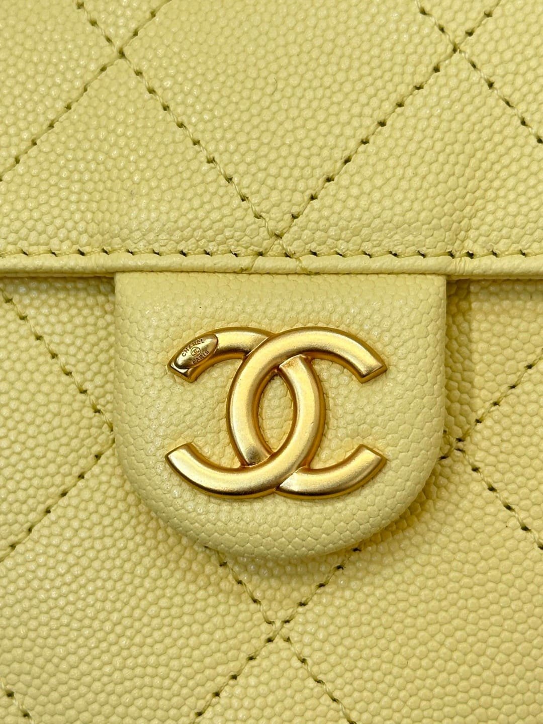 CHANEL 25 Small Handbag