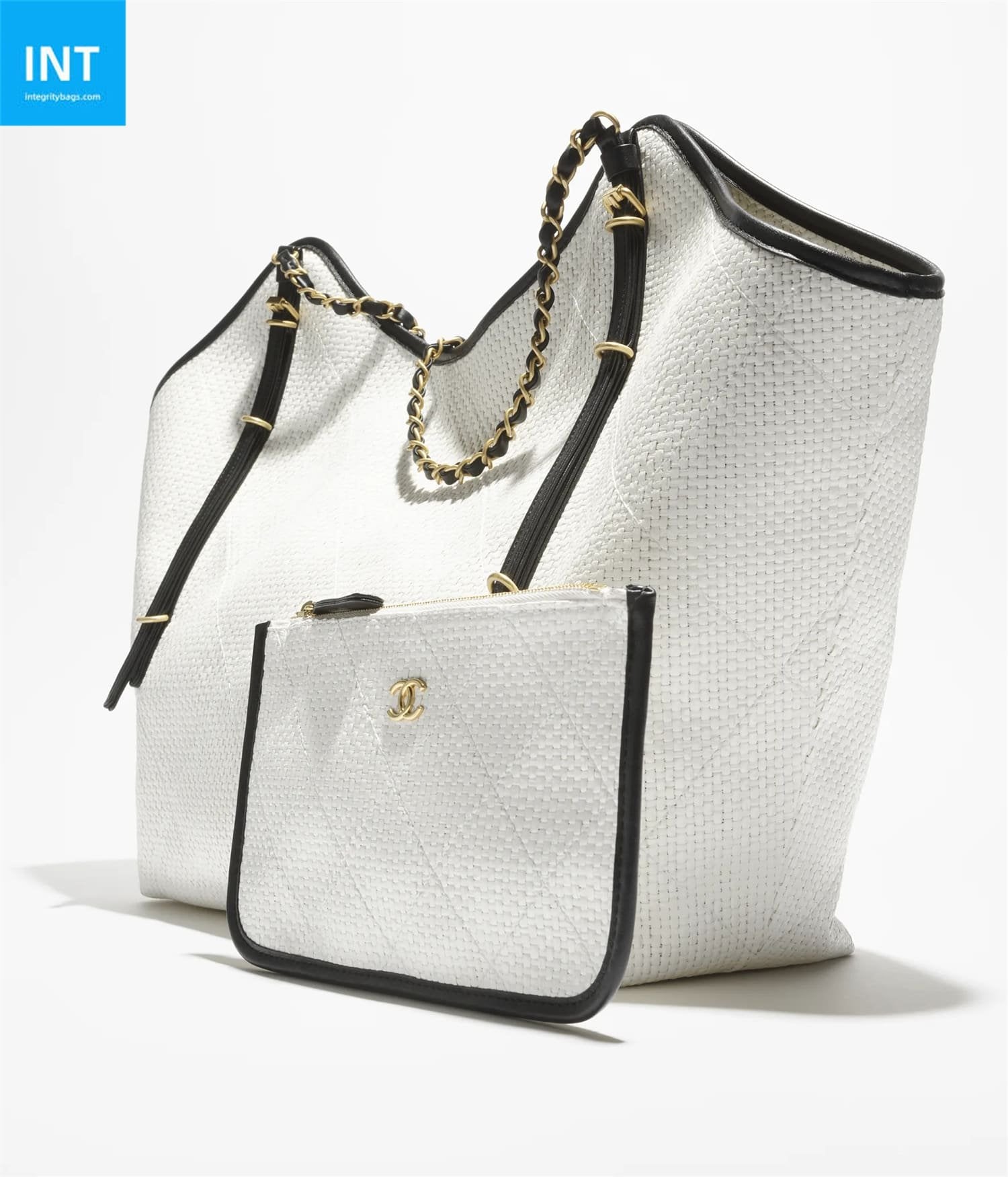 CHANEL Maxi Shopping Bag