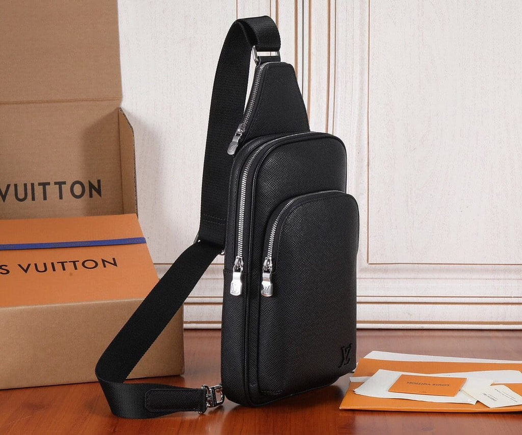 Louis Vuitton M30863 Avenue Slingbag NM
